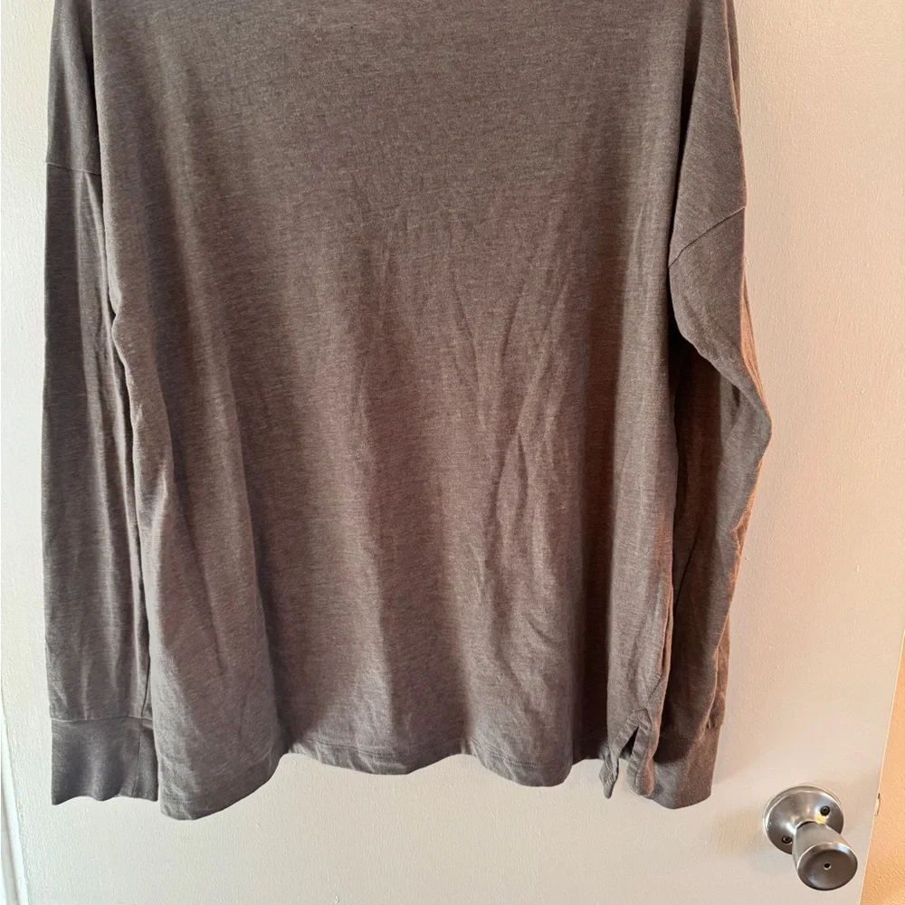 Under Armour taupe gray